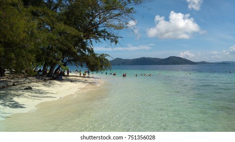 view image of beach background