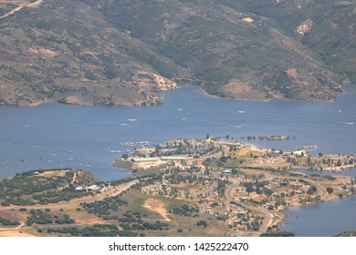 A View Of Jordanelle Reservoir And Boats Sailing The Summer Time Waters In Wasatch County, Utah