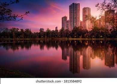 View Of Igapó Lake In The City Of Londrina, Brazil.