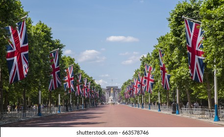 A view looking down The Mall towards Buckingham Palace in London, UK.