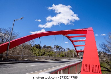 The view looking up from the middle of the bridge