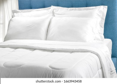 View Of A Luxurious Hotel Room With King Bed, Top View Bed, Comfort Home