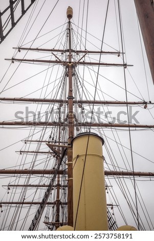 A view up the mast and rigging of the RSS Discovery in Dundee, Scotland.