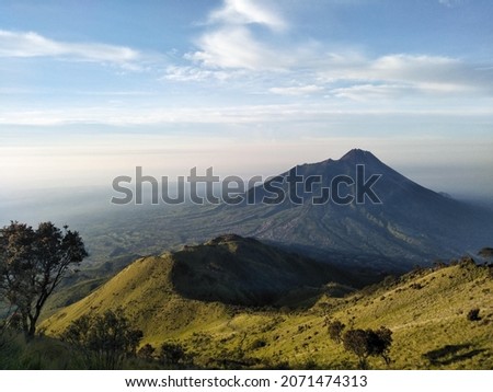 View of mount Merbabu and Merapi with the Rule of third mode