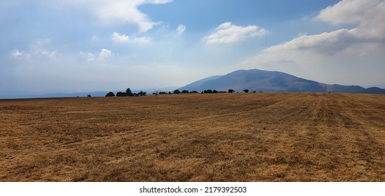 view of mountains and mountain range valleys