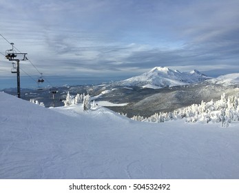 A View From Mt Bachelor. 