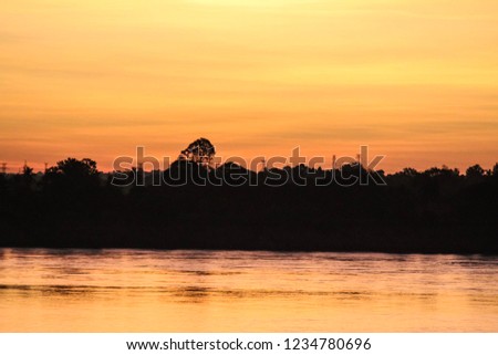 view nature landscape sunset sunrise sky outdoor river background sihouette beautiful morning evening 