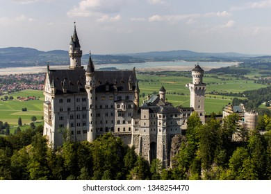 View of the Neuschwanstein castle, Bayern, Germany