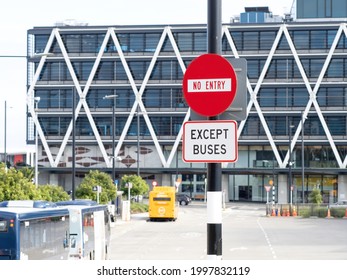 View Of No Entry Expect Buses Sign At Manukau Bus Station. Auckland, New Zealand - June 21, 2021