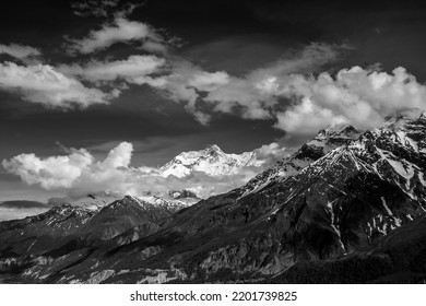 View On Annapurna III On The Annapurna Circuit