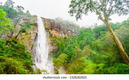 View on Diyaluma water fall Sri lanka located betwenn Wellawaya and Haputale