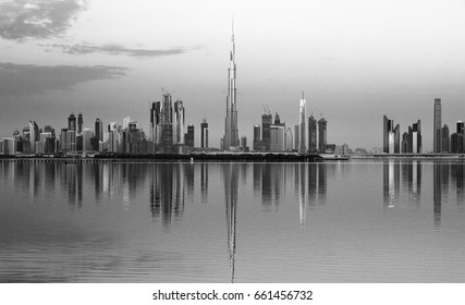 2,639 Dubai skyline black and white Images, Stock Photos & Vectors ...