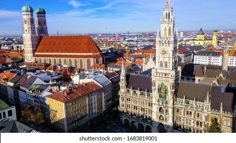 a view on a Rathaus in the city of Munich