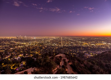 View over Los Angeles while night falls over the city of angels