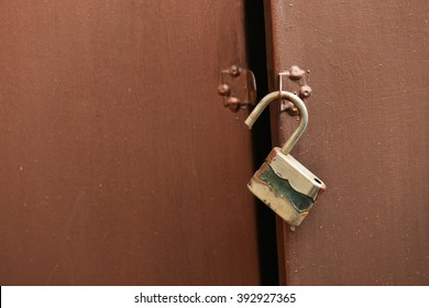 View of padlock in detail