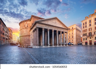 Blick auf Pantheon am Morgen. Rom. Italien.