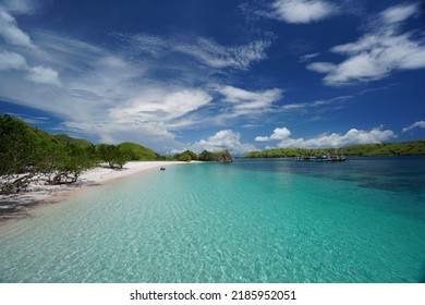 View Of Pink Beach Komodo Island 