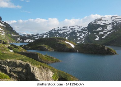 View Of Rallarvegen. Famous Bicycle Trail On Hardangervidda Plateau Leads You Along The Bergen Railway Line From Haugastøl To Flåm. Norway