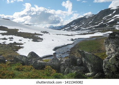 View Of Rallarvegen. Famous Bicycle Trail On Hardangervidda Plateau Leads You Along The Bergen Railway Line From Haugastøl To Flåm. Norway