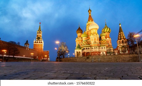 View of the Red Square with Vasilevsky descent