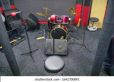 View Of The Rehearsal Room, Speakers, Drums And Guitar In The Case