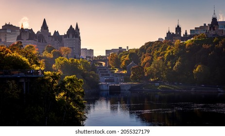 View Of The Rideau Canal In Ottawa, In The Early Morning With The Château Laurier.