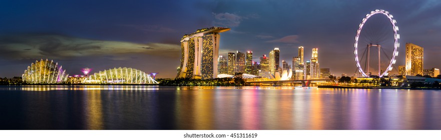 View of Singapore skyline Marina bay at dusk
