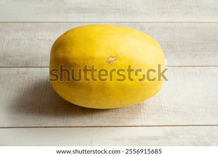A view of a spaghetti squash.
