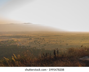 view of the sun sets in the mountains