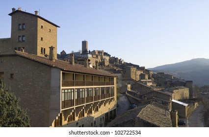 View At Sunset Of The Town Of Sos Del Rey Catolico, In The Foreground Stands The Parador Nacional De Turismo, Zaragoza, Aragon, Spain