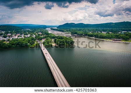 View of the Susquehanna River and Northumberland from Shikellamy State Park, Pennsylvania.