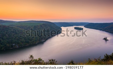 View of the Susquehanna River at sunset, from the Pinnacle in Southern Lancaster County, Pennsylvania.