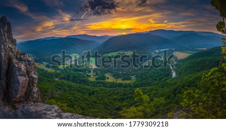 view from the top of Seneca Rocks on a beautiful summer day