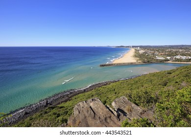 View Tumgun Lookout Overlooking Tallebudgera Creek Stock Photo ...