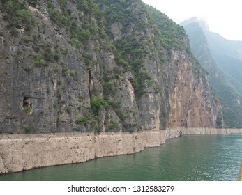 View Of Yangtze River, China At Wu Gorge