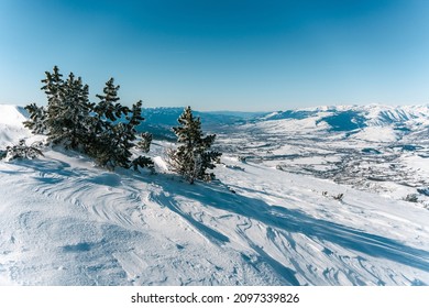 Views of the Cambre d'Aze mountain during a morning ski mountaineering activity