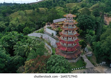 Vihara Buddha Jayanti

At Papua Is The Tallest Paggoda