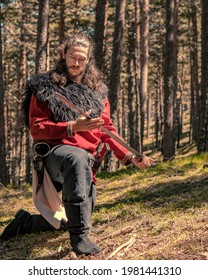 Viking Pulling Out His Sword Go Stock Photo 1981441310 | Shutterstock