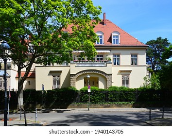 Villa In Spring In The Neighborhood Grunewald, Berlin