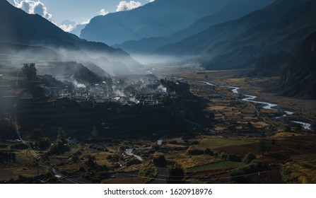 Village Of Manang On The Annapurna Circuit Nepal