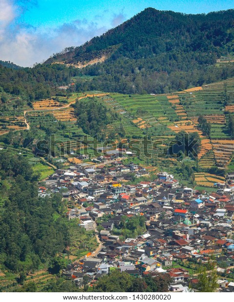 Village Views Located Dieng Wonosobo Indonesia Stock Photo Edit Now 1430280020