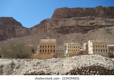 Village In Wadi Dawan In Yemen