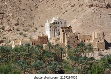 Village In Wadi Dawan In Yemen