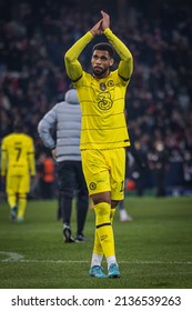 Villenueve-d'Ascq, Lille, France - 03 16 2022: UEFA Champions League Round Of 16, Second Leg; LOSC Lille Vs Chelsea FC;  Ruben Loftus- Cheek Celebrates After Game