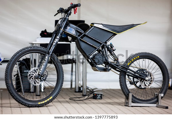 kuberg electric bike