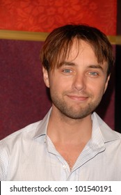 Vincent Kartheiser  At AMC's 