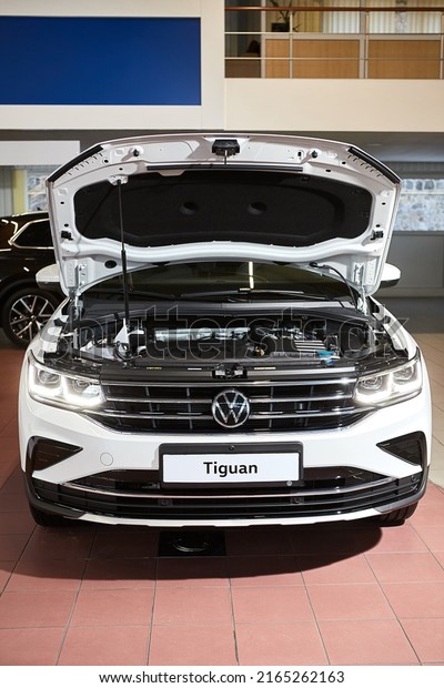 Vinnitsa,\
Ukraine - February 18, 2021.  Volkswagen Tiguan 2021 - new model\
car presentation in showroom - under the\
hood