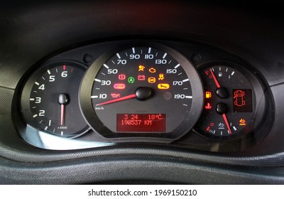 667 Truck odometer Images, Stock Photos & Vectors | Shutterstock