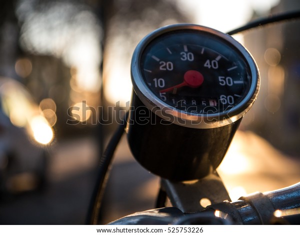 analog bike speedometer