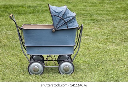 vintage buggy stroller